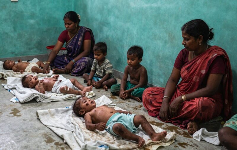Mothers with babies in hospital during measles outbreak